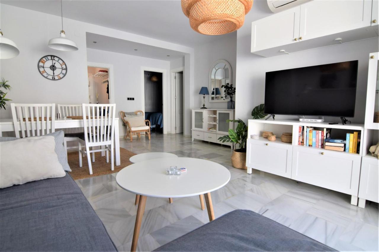 Edf. Fuentes C 2ºd - Eurosur Apartment Nerja Bagian luar foto